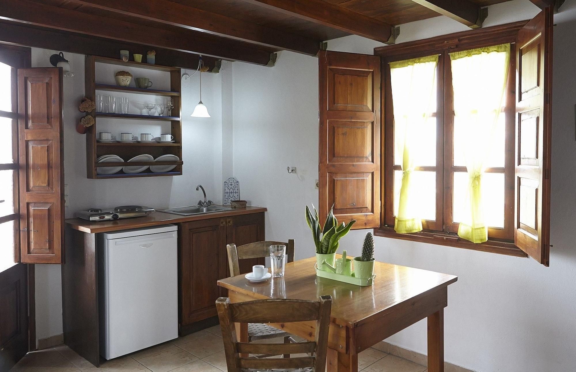 Anna Traditional Apartments Kamári Zewnętrze zdjęcie